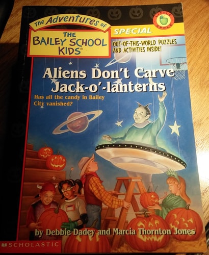 Aliens Don't Carve Jack o' Lanterns