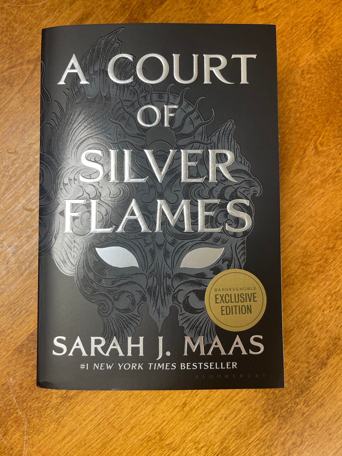 A court of silver flames - Sarah Maas - RARE Barnes & Nobel Exclusive Edition