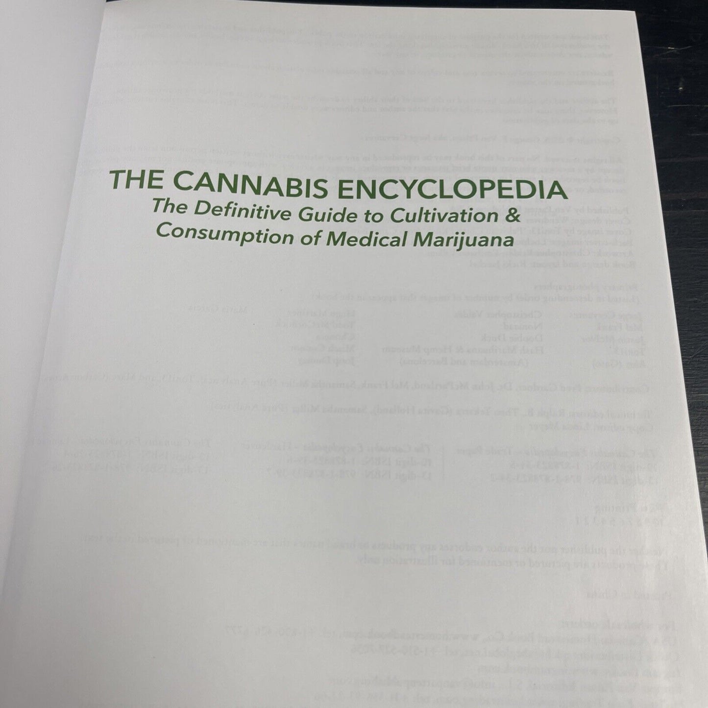The Cannabis Encyclopedia : The Definitive Guide to Cultivation and...